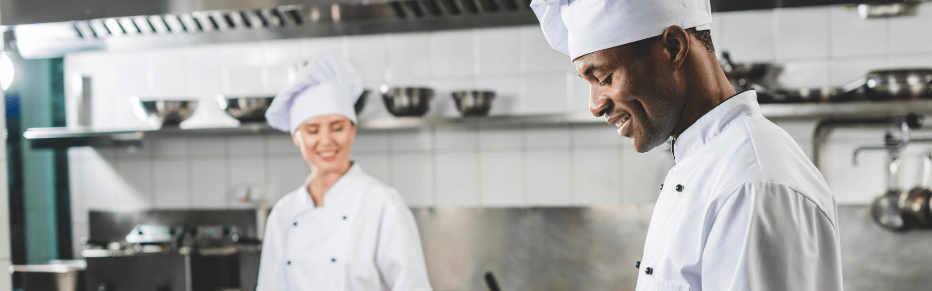 Restaurante Popular de Florianópolis abre contratação de profissionais